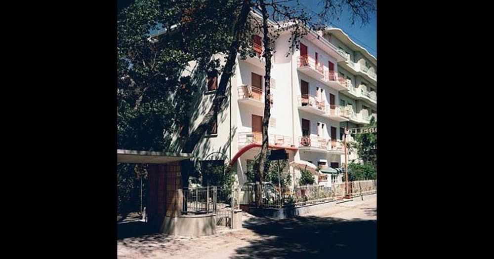 Hotel Rigobello Riccione Exterior foto